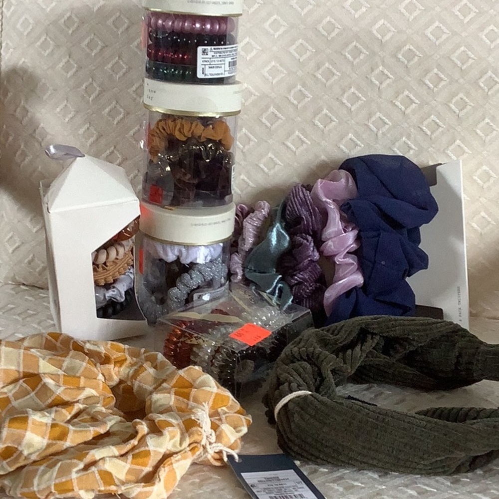 NWT Bundle of beautiful hair accessories in different colors, types, and styles.